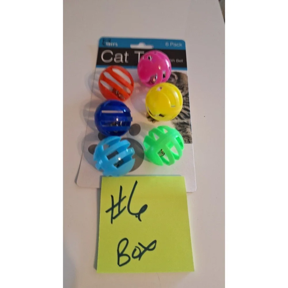 TINY'S CAT TOY BALLS WITH BELLS 6 PACK COLORFUL PLASTIC PET TOYS NEW